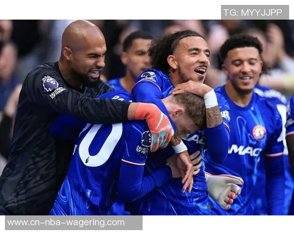 利物浦与切尔西激战正酣谁能在英超巅峰对决中笑到最后